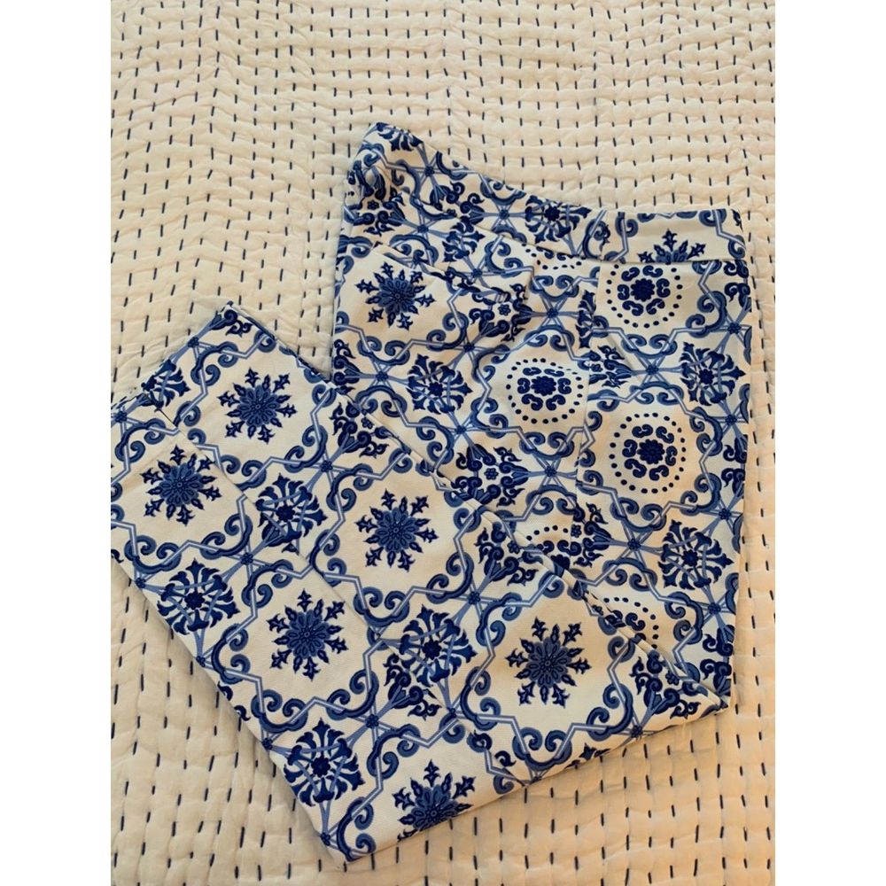 NWOT Talbots Size 10 Heritage Fit Blue & White Ankle-Length Pants